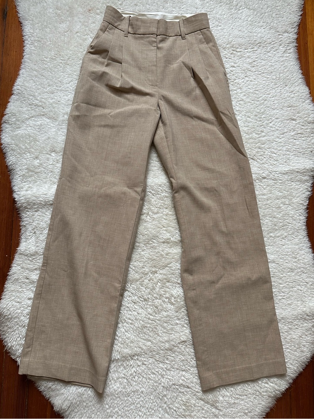 Aritzia Wilfred Effortless Pants